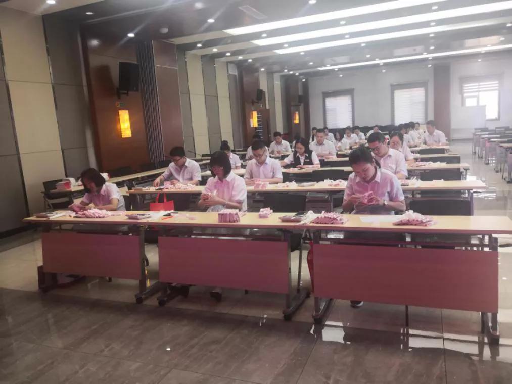 全球热点新闻速递，实时掌握时事动态