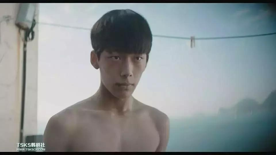韩国电影监狱里的温馨日常